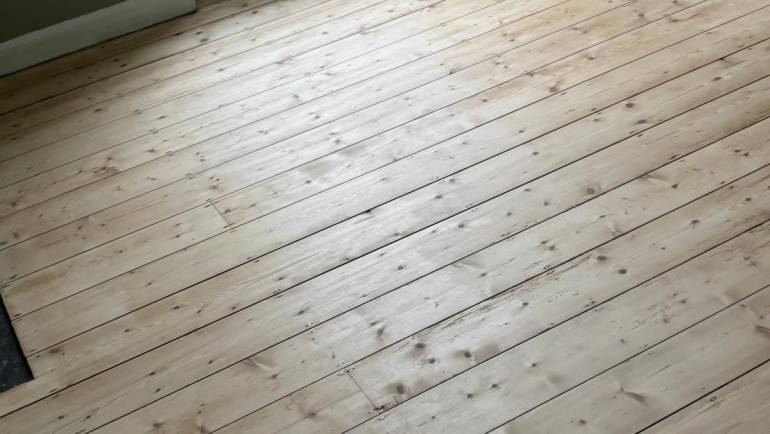 Using Professional Floor Sanding Technology for the Best Results